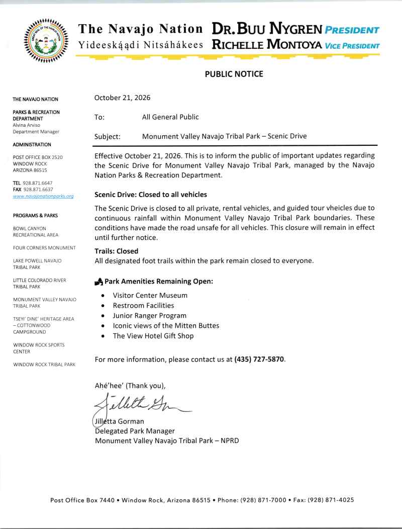 Public notice about road closure at Monument Valley Tribal Park.